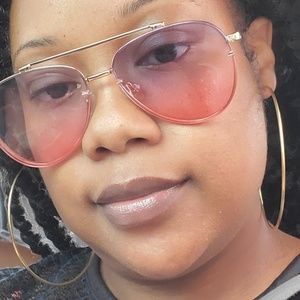 Meet your Posher, Tasha